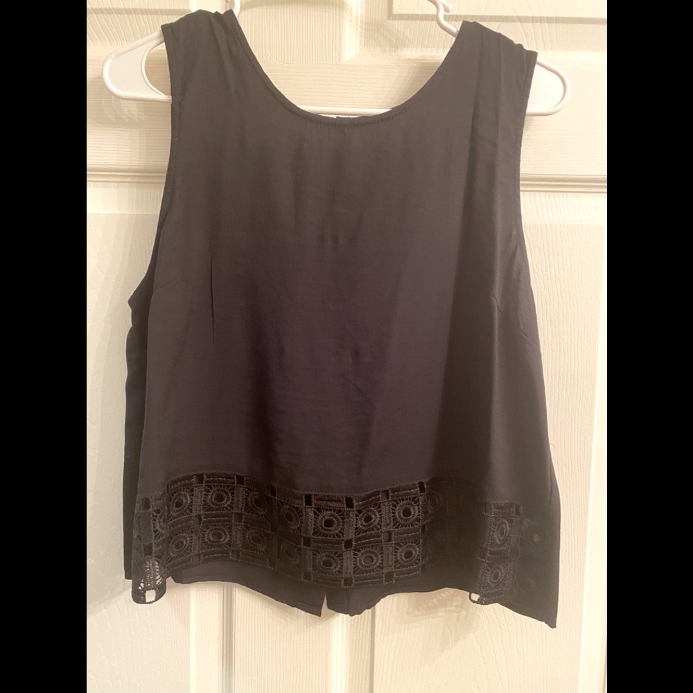 Crop top